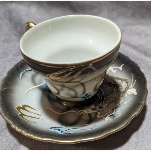 Vintage Collectible Dragonware Cup And Saucer - Picture 15 of 16